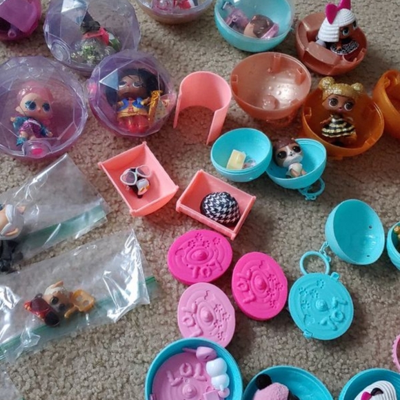 LOL Dolls - Picture 9 of 12